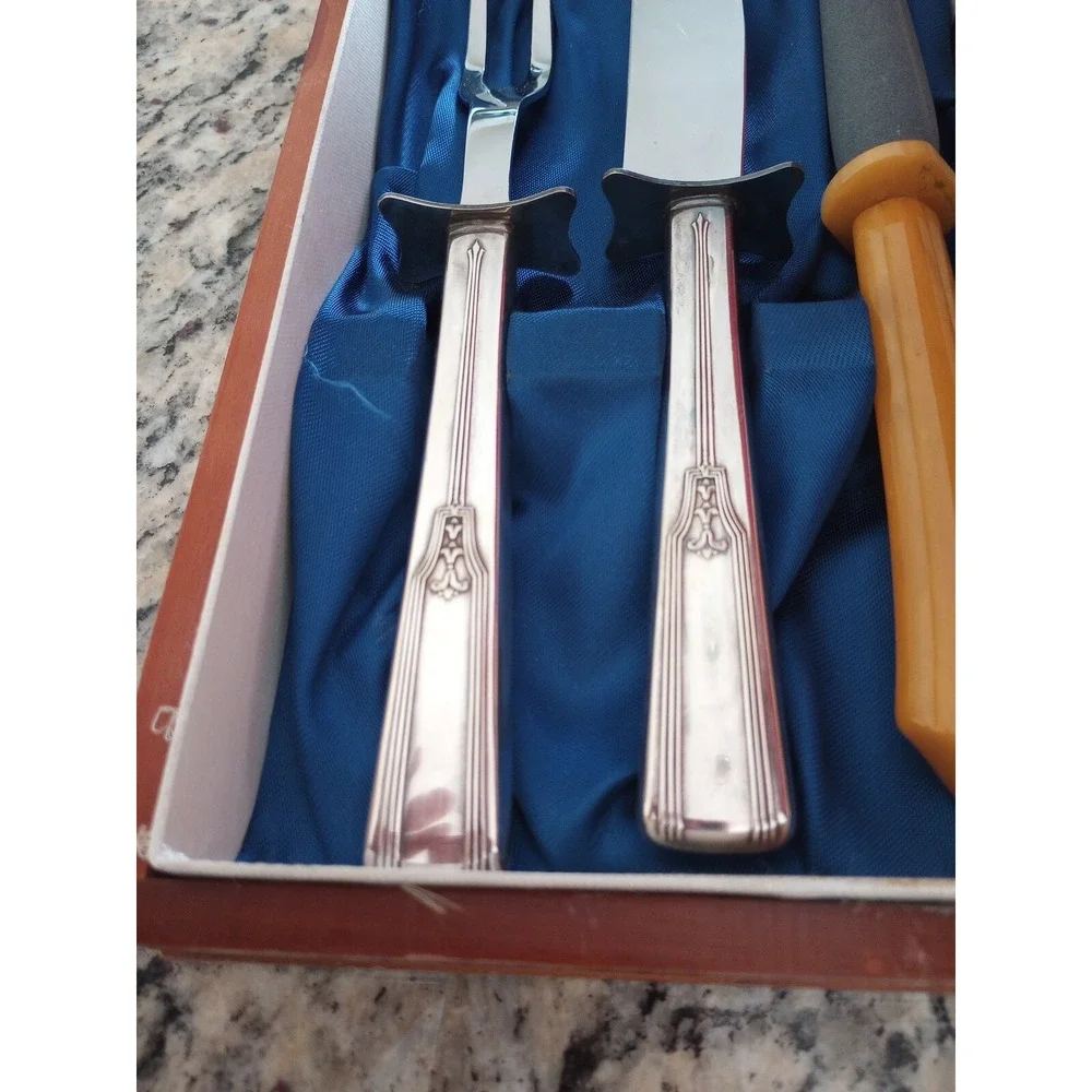 VTG William Rogers Mfg. Co. 3-Piece Carving Knife Set W/Sharpening Wand EUC